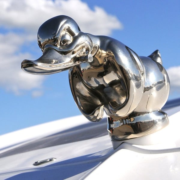 Angry Duck Hood Ornament Death Proof